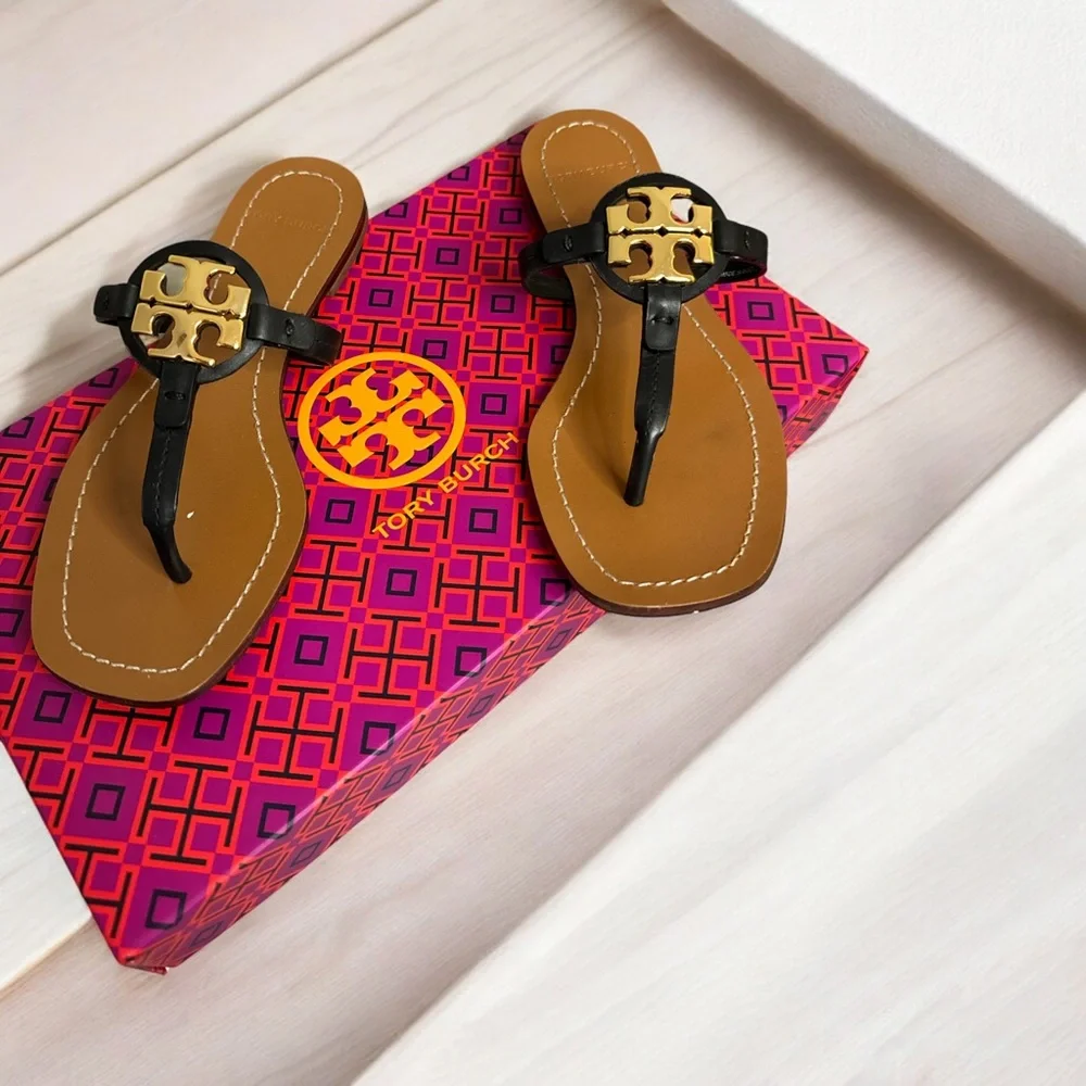 Tory Butch Mini Miller Thong Sandal Black Signature Logo size 5.5 - Picture 7 of 14